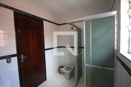 Casa à venda com 350m², 4 quartos e 4 vagasBanheiro da Suíte 3