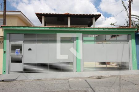 Casa à venda com 350m², 4 quartos e 4 vagasFachada Plaquinha