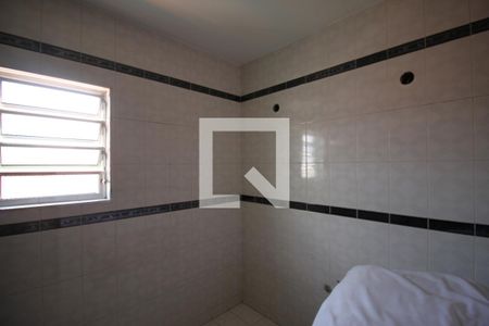 Casa à venda com 350m², 4 quartos e 4 vagasBanheiro da Suíte 3