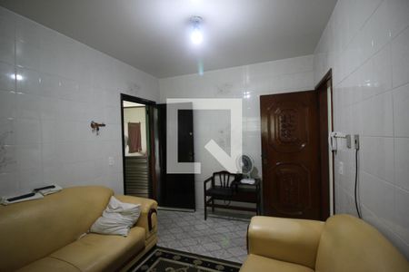 Casa à venda com 350m², 4 quartos e 4 vagasCozinha