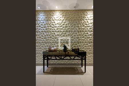 Hall de entrada de apartamento para alugar com 3 quartos, 103m² em Caiçara, Praia Grande