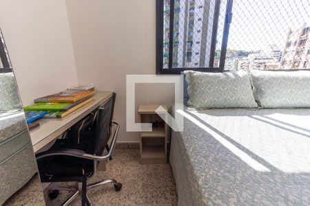 Apartamento à venda com 242m², 4 quartos e 2 vagas Apartamento à venda com 242m², 4 quartos e 2 vagasSuíte 1