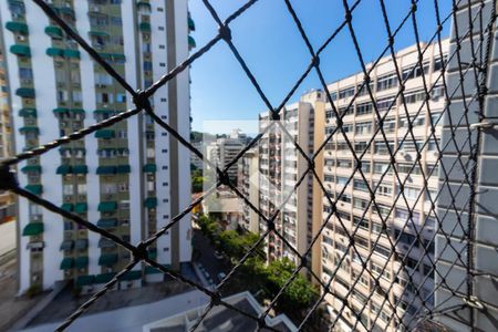 Apartamento à venda com 242m², 4 quartos e 2 vagas Apartamento à venda com 242m², 4 quartos e 2 vagasVista quarto 2