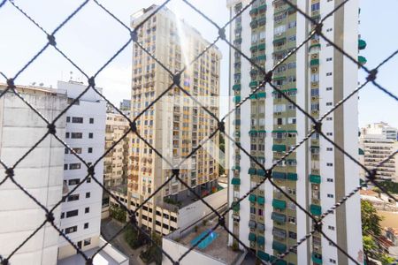 Apartamento à venda com 242m², 4 quartos e 2 vagas Apartamento à venda com 242m², 4 quartos e 2 vagasVista da Cobertura