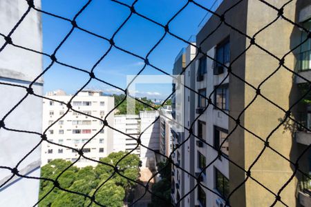 Apartamento à venda com 242m², 4 quartos e 2 vagas Apartamento à venda com 242m², 4 quartos e 2 vagasVista da Suíte 2