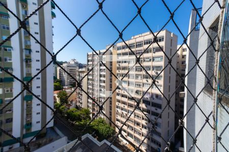 Apartamento à venda com 242m², 4 quartos e 2 vagas Apartamento à venda com 242m², 4 quartos e 2 vagasVista quarto 1