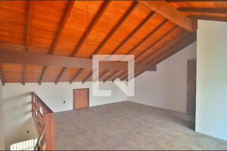 Casa de condomínio à venda com 124m², 3 quartos e 1 vagaSótão