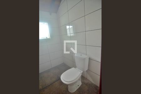 Casa de condomínio à venda com 124m², 3 quartos e 1 vagaBanheiro 2