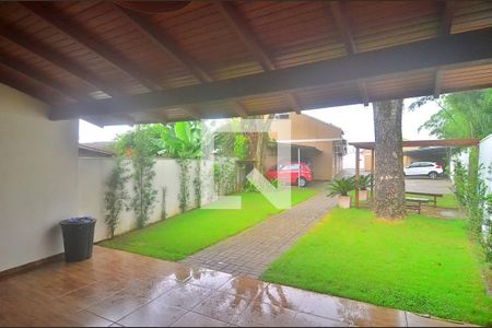 Casa de condomínio à venda com 124m², 3 quartos e 1 vagaÁrea comum - Churrasqueira