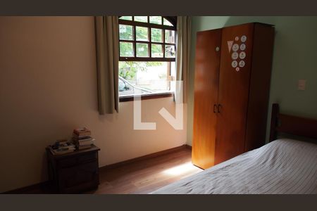Casa de condomínio à venda com 600m², 4 quartos e 15 vagasQuarto 2