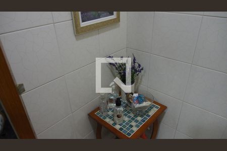 Casa de condomínio à venda com 600m², 4 quartos e 15 vagasLavabo