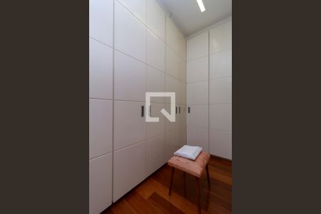 Apartamento à venda com 205m², 3 quartos e 4 vagasSuíte Principal - Closet