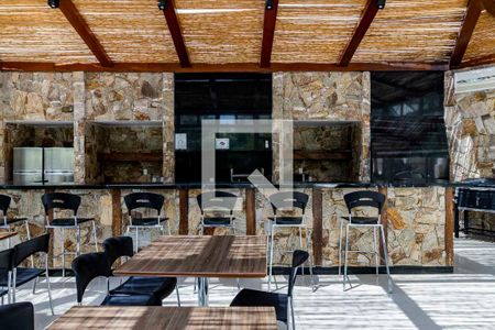 Apartamento à venda com 205m², 3 quartos e 4 vagasChurrasqueira