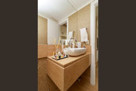 Apartamento à venda com 205m², 3 quartos e 4 vagasLavabo