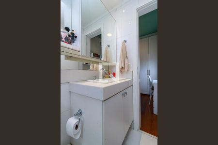 Apartamento à venda com 205m², 3 quartos e 4 vagasSuíte 2 - Banheiro