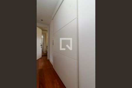 Apartamento à venda com 205m², 3 quartos e 4 vagasEscritório