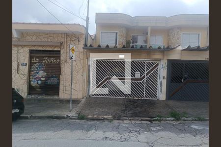 Casa à venda com 90m², 3 quartos e 2 vagas Casa à venda com 90m², 3 quartos e 2 vagasFachada da casa