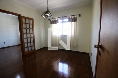 Sala 2 de apartamento à venda com 4 quartos, 150m² em Jardim Chapadão, Campinas