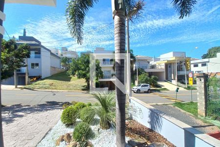 Vista da Sala TV de casa de condomínio para alugar com 3 quartos, 300m² em Swiss Park, Campinas