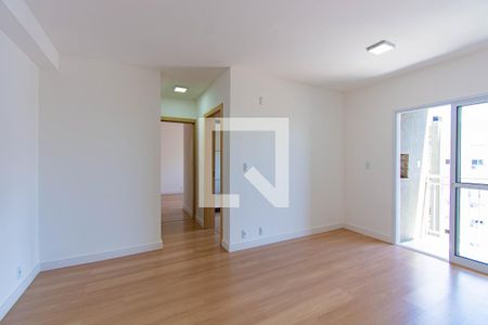 Sala de apartamento à venda com 2 quartos, 59m² em Igara, Canoas