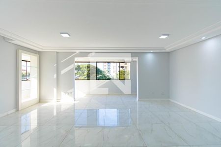 Sala de apartamento para alugar com 3 quartos, 192m² em Centro, Canoas