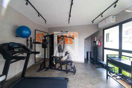 Casa de condomínio à venda com 130m², 3 quartos e 2 vagas Casa de condomínio à venda com 130m², 3 quartos e 2 vagasÁrea comum - Academia