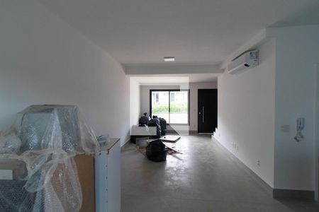 Salas de casa de condomínio para alugar com 3 quartos, 130m² em Parque Taquaral, Campinas