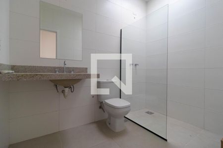 Casa de condomínio à venda com 130m², 3 quartos e 2 vagas Casa de condomínio à venda com 130m², 3 quartos e 2 vagasBanheiro da Suíte 03