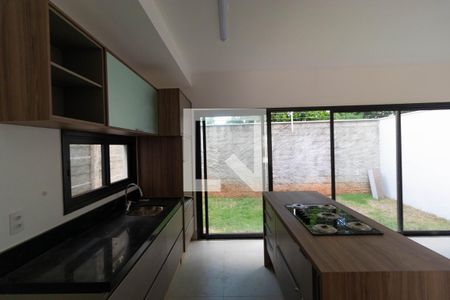 Casa de condomínio à venda com 130m², 3 quartos e 2 vagas Casa de condomínio à venda com 130m², 3 quartos e 2 vagasCozinha