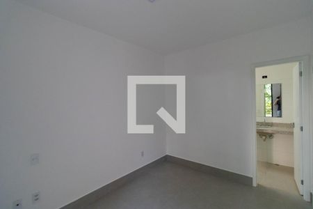 Casa de condomínio à venda com 130m², 3 quartos e 2 vagas Casa de condomínio à venda com 130m², 3 quartos e 2 vagasSuíte 02