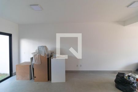 Salas de casa de condomínio para alugar com 3 quartos, 130m² em Parque Taquaral, Campinas