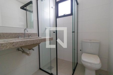 Casa de condomínio à venda com 130m², 3 quartos e 2 vagas Casa de condomínio à venda com 130m², 3 quartos e 2 vagasBanheiro da Suíte 01