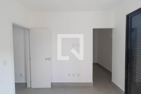 Casa de condomínio à venda com 130m², 3 quartos e 2 vagas Casa de condomínio à venda com 130m², 3 quartos e 2 vagasSuíte 03