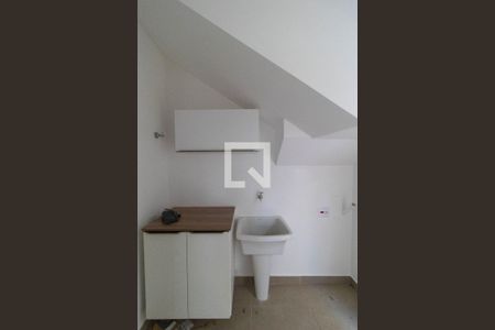 Casa de condomínio à venda com 130m², 3 quartos e 2 vagas Casa de condomínio à venda com 130m², 3 quartos e 2 vagasÁrea de Serviço