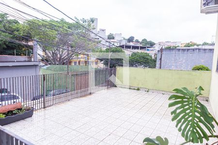 Casa à venda com 333m², 5 quartos e 2 vagasEntrada