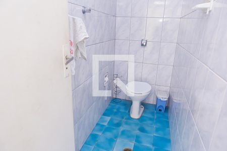 Casa à venda com 333m², 5 quartos e 2 vagasCasa 2 - banheiro 2