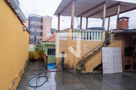 Casa à venda com 333m², 5 quartos e 2 vagasQuintal