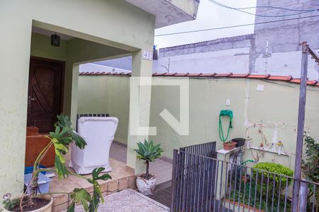 Casa à venda com 333m², 5 quartos e 2 vagasEntrada