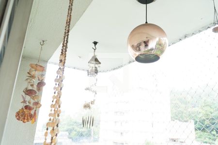 Apartamento à venda com 110m², 3 quartos e 2 vagas Apartamento à venda com 110m², 3 quartos e 2 vagasSacada