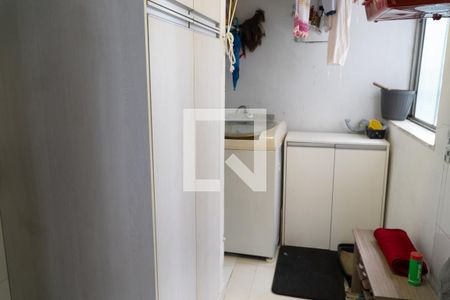 Apartamento à venda com 110m², 3 quartos e 2 vagas Apartamento à venda com 110m², 3 quartos e 2 vagasLavanderia