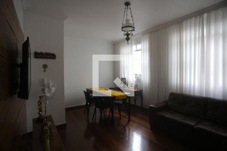 Sala de apartamento à venda com 3 quartos, 133m² em Padre Eustáquio, Belo Horizonte