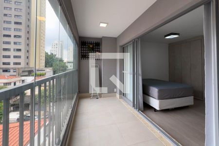 Studio à venda com 38m², 1 quarto e sem vaga Studio à venda com 38m², 1 quarto e sem vagaVaranda