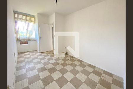 Quarto de apartamento para alugar com 1 quarto, 50m² em Candeal, Salvador