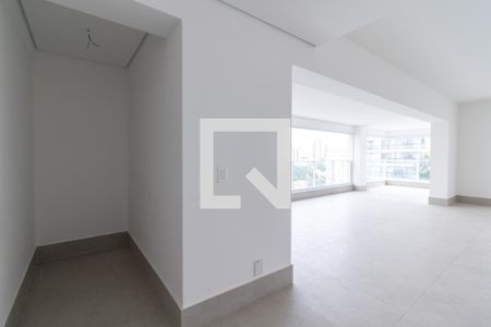 Apartamento à venda com 263m², 4 quartos e 6 vagasSala