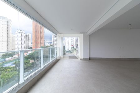 Apartamento à venda com 263m², 4 quartos e 6 vagasVaranda da Sala
