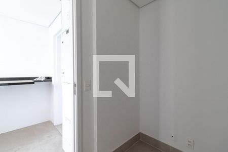 Apartamento à venda com 263m², 4 quartos e 6 vagasQuarto de Serviço