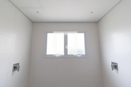 Apartamento à venda com 263m², 4 quartos e 6 vagasBanheiro da Suíte Principal