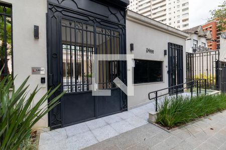 Apartamento à venda com 263m², 4 quartos e 6 vagasFachada do Condomínio