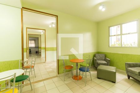 Apartamento para alugar com 49m², 2 quartos e 1 vagaSalão de Festas 