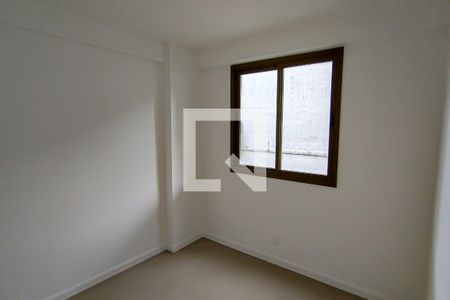quarto 1 de apartamento à venda com 2 quartos, 57m² em Pechincha, Rio de Janeiro